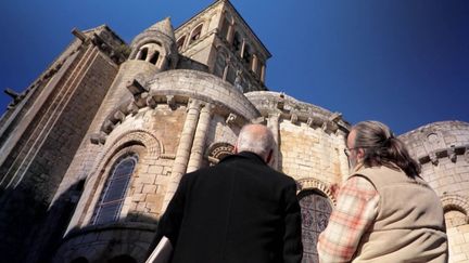 Patrimoine : les cinq châteaux forts de la cité de Chauvigny surplombent toute la ville