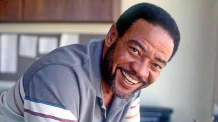 La légende de la soul Bill Withers, en 1980. (DAVID CORIO / MICHAEL OCHS ARCHIVES / GETTY)