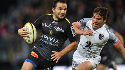 Alexis Bales décisif pour La Rochelle (XAVIER LEOTY / AFP)