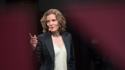 Nathalie Kosciusko-Morizet, candidate à la primaire à droite, le 9 novembre lors d'un meeting à Paris. (SERGE TENANI / CITIZENSIDE / AFP)