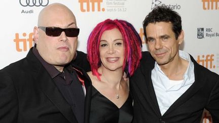 Lana Wachowski au centre entourée de son frère Andy et de Tom Tykwer.
 (Anthony Behar / Sipa)