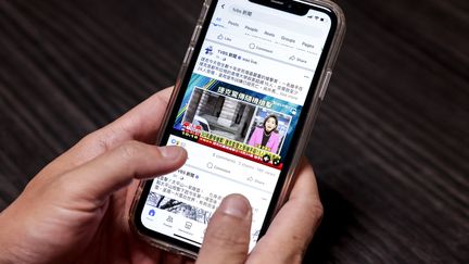 Fake news and misleading information are increasing on Taiwanese social networks just before the elections.  Most targeting supporters of independence.  (I-HWA CHENG / AFP)