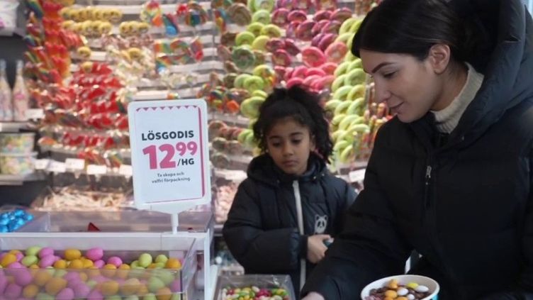 Suède : les sombres révélations sur une tradition des bonbons