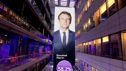 Politique : un second quinquennat fait de crises pour Emmanuel Macron (France 3)