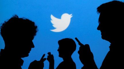 &nbsp; (Les requêtes des gouvernements sur les utilisateurs de Twitter ont augmenté de 46% © REUTERS/Kacper Pempel)