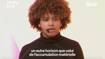 Ce jeudi 21 février, Youna Marette, porte-parole des grèves scolaires pour le climat en Belgique, a tenu un discours intense à l’encontre des politiciens.