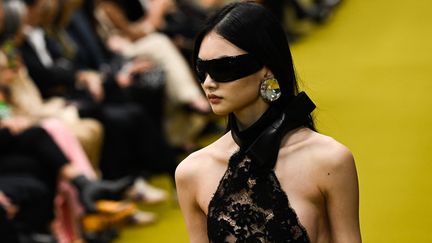 Gucci automne-hiver 2023-24 à la Milan Fashion Week le 24 février 2023 (MIGUEL MEDINA / AFP)