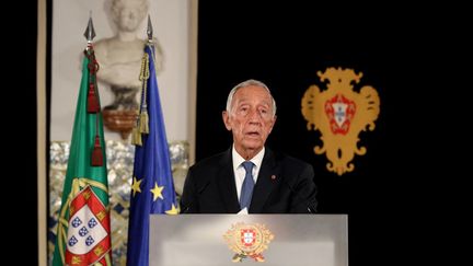 Le président portugais Marcelo Rebelo de Sousa s'adresse à son pays le 4 novembre 2021 pour annoncer la dissolution du Parlement et convoquer des élections anticipées pour janvier 2022.&nbsp; (PEDRO FIUZA / NURPHOTO / AFP)