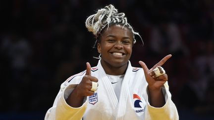 Romane Dicko a remporté, à Sofia, son troisième titre européen dans la catégorie des +78kg. (NIKOLAY DOYCHINOV / AFP)