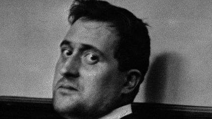 Guillaume Apollinaire en novembre 1913
 (Collection Yli / SIPA)