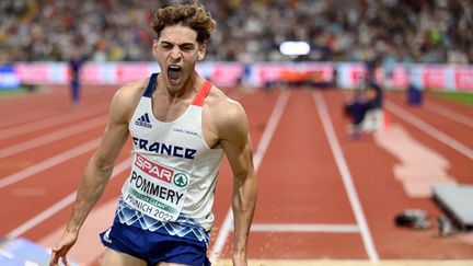 Après sa folle soirée de mardi à Munich, ponctuée par une médaille de bronze au saut en longueur des Championnats européens obtenue après le déclassement du Britannique Jacob Fincham-Dukes au bout de la nuit, Jules Pommery revenait sur sa gestion de cet évènement particulier pour lui. Le Français affichait également ses ambitions, notamment pour Paris 2024.