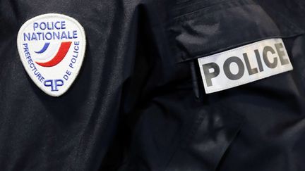 Des policiers ont été accusés d'avoir&nbsp;"agressé"&nbsp;une femme voilée lors d'une interpellation en Seine-Saint-Denis,&nbsp;le 18 octobre 2019.&nbsp;La préfecture de police de Paris a assuré que cette arrestation faisait suite à une conduite&nbsp;"à vive allure"&nbsp;de cette femme. Celle-ci aurait également&nbsp;"insulté les policiers"&nbsp;et&nbsp;"proféré des paroles faisant l'apologie du terrorisme".&nbsp; (FRANCOIS MORI / AP / SIPA)