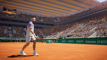 Le court Philippe-Chatrier de Roland-Garros dans la simulation Tennis World Tour 2