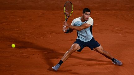 L'élimination de l'une des favorites du tableau féminin, l'hécatombe côté français et la lumière Grégoire Barrère... tout ce que vous ne deviez pas rater de cette première journée de Roland-Garros.