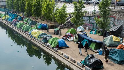 Migrants : la France épinglée par la Commission nationale des droits de l'homme