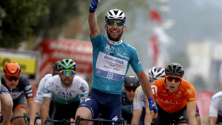 Mark Cavendish après sa troisième victoire d'étape sur le Tour de Turquie 2021 (MUSTAFA CIFTCI / ANADOLU AGENCY)