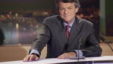 Jean-Louis Borloo sur TF1 dimanche 2 octobre 2011 (THOMAS SAMSON / AFP)