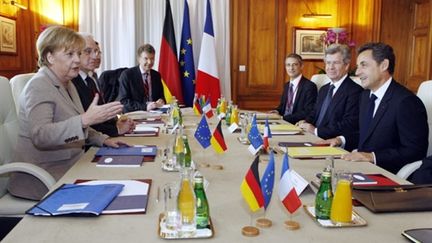 Angela Merkel et Nicolas Sarkozy à Deauville, lundi 18 octobre. (AFP)