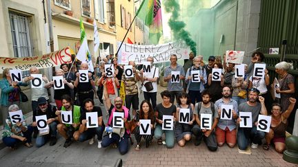 Un rassemblement de soutien aux Soulèvements de la Terre, le 22 juin 2023 à Carcassonne (Aude). (BOYER CLAUDE / MAXPPP)