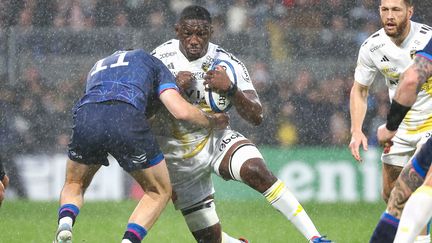 Le Rochelais Yoan Tanga lors du match de Champions Cup entre La Rochelle et le Leinster, le 10 décembre 2023. (ROMAIN PERROCHEAU / AFP)