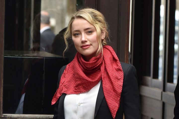 L'actrice américaine Amber Heard, l'ex-épouse de Johnny Depp, à son arrivée à la Haute cour de Londres vendredi 24 juillet 2020. (SOPA IMAGES / SIPA / JAMES WARREN)