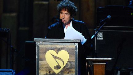 Bob Dylan aux  MusiCares Person of the Year award  
 ( Vince Bucci/AP/SIPA)