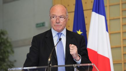 Alain Rousset, pr&eacute;sident de la r&eacute;gion Aquitaine et de l'Association des r&eacute;gions de France, le 3 d&eacute;cembre 2012 &agrave; Paris. ( MAXPPP)