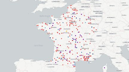 La carte des communes fran&ccedil;aises volontaires pour accueillir des r&eacute;fugi&eacute;s. (FRANCETV INFO)