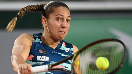 Diane Parry, le 25 mai 2022, à Roland-Garros, lors du deuxième tour. (CHRISTOPHE ARCHAMBAULT / AFP)