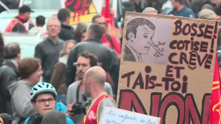 Mobilisation du 1er-Mai : au moins sept fois plus de manifestants que l’an passé (France 3)