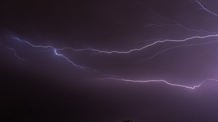 Les orages sont attendus pour la fin de l'après-midi. (CITIZENSIDE / MAXIME REYNIE / AFP)