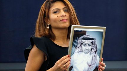 &nbsp; (Ensar Haidar à Strasbourg pour la réception du Prix Sakharov au nom de son époux, le blogueur saoudien Raif Badawi. © Vincent Kessler/Reuters)