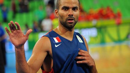 Tony Parker, apr&egrave;s la victoire de la France sur l'Espagne en demi-finale de l'Euro-2013 de basket, vendredi 20 septembre 2013. (ANDREJ ISAKOVIC / AFP)