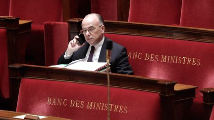 Le ministre de l'Int&eacute;rieur, Bernard Cazeneuve, le 15 avril 2015 &agrave; l'Assembl&eacute;e nationale. (VINCENT ISORE / MAXPPP)