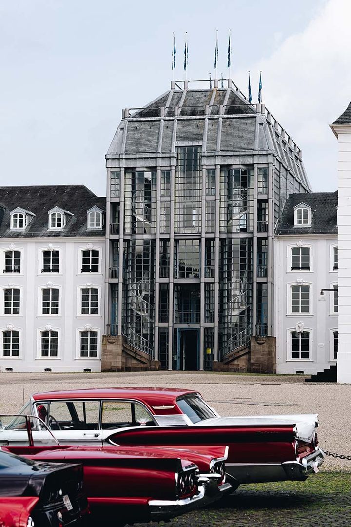 Saarbrücken Castle (Saarbrücker Schloss).  The modern architecture of the central pavilion contrasts with the Baroque buildings that surround it.  (REFUSE TO HIBERNATE)