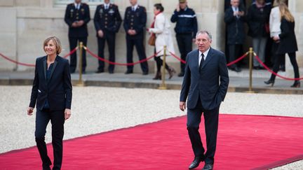 Marielle de Sarnez et François Bayrou arrivent à l'Elysée pour assister à l'investiture d'Emmanuel Macron, le 14 mai 2017.&nbsp; (CITIZENSIDE/QUENTIN VEUILLET / CITIZENSIDE / AFP)