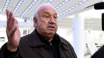 Surnommé "le roi de forains",&nbsp;Marcel Campion, 77 ans, est&nbsp;&nbsp;président de l’Institut du monde festif. A la tête de la foire du Trône à Paris, il organise la fête foraine du jardin des Tuileries et la fête à Neu-Neu du Bois de Boulogne. Il est aussi le propriétaire de la grande roue place de la Concorde et organise (ou organisait) le marché de Noël sur les Champs Élysées. (BERTRAND GUAY / AFP)