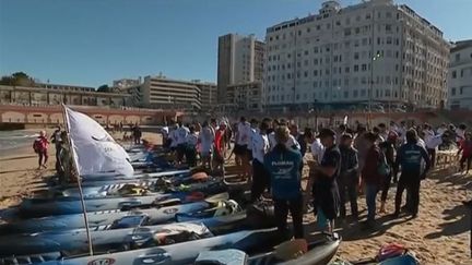 Environnement : une course en kayak pour le ramassage des déchets à Marseille