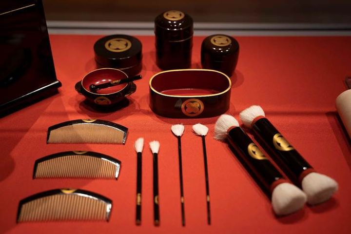 Exposition Secrets de beauté. Maquillage et coiffures&nbsp;de l'époque Edo dans les estampes&nbsp;japonaises,&nbsp;à la Maison de la Culture du Japon à Paris&nbsp; (Maison de la Culture du Japon)