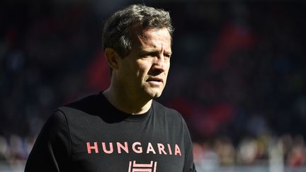 Christophe Galthié, alors entraîneur de Toulon, lors d'une rencontre de Top 14 sur le terrain du LOU, le 3 mars 2018 à Lyon. (ROMAIN LAFABREGUE / AFP)