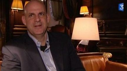 Salon du Livre : Harlan Coben revient avec &quot;Sans laisser d&#039;adresse&quot;
 (Culturebox)