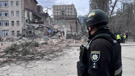 A building hit by a Russian missile strike in kyiv (Ukraine), March 24, 2024. (UKRAINIAN NATIONAL POLICE)