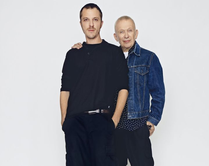 Le créateur Glenn Martens pour la marque Y/Project au côté du couturier Jean Paul Gaultier&nbsp; (YANN_SAINTPE)