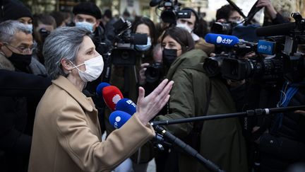 Sandrine Rousseau (EELV) lors d'une rencontre des différents leaders de la gauche en vue des présidentielles, le 17 avril 2021. (ALEXIS SCIARD / MAXPPP)