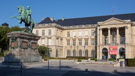 La statue équestre de Napoléon à Rouen (GILLES TARGAT / GILLES TARGAT)