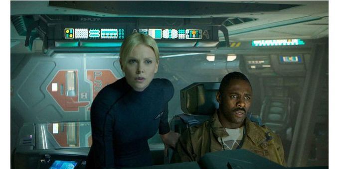 Charlize Theron, Idris Elba dans Prometheus, de Ridley Scott
 (Twentieth Century Fox France )