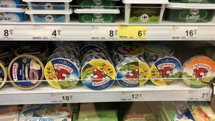 Les produits français n'ont pas disparu des rayons dans les supermarchés turcs.&nbsp; (NOEMIE BONNIN / RADIO FRANCE)