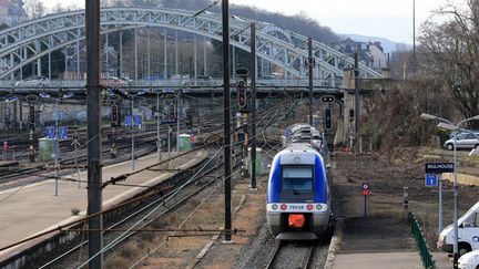 &nbsp; (En 2014, 1085 postes avaient déjà été supprimés à la SNCF © MAXPPP)