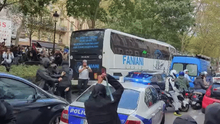 Manifestations contre les violences policières : des agents attaqués à Paris (France 2)