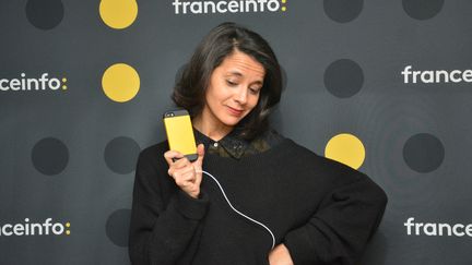 Sophia Aram à franceinfo le 28 janvier 2019 (JEAN-CHRISTOPHE BOURDILLAT / FRANCE-INFO)